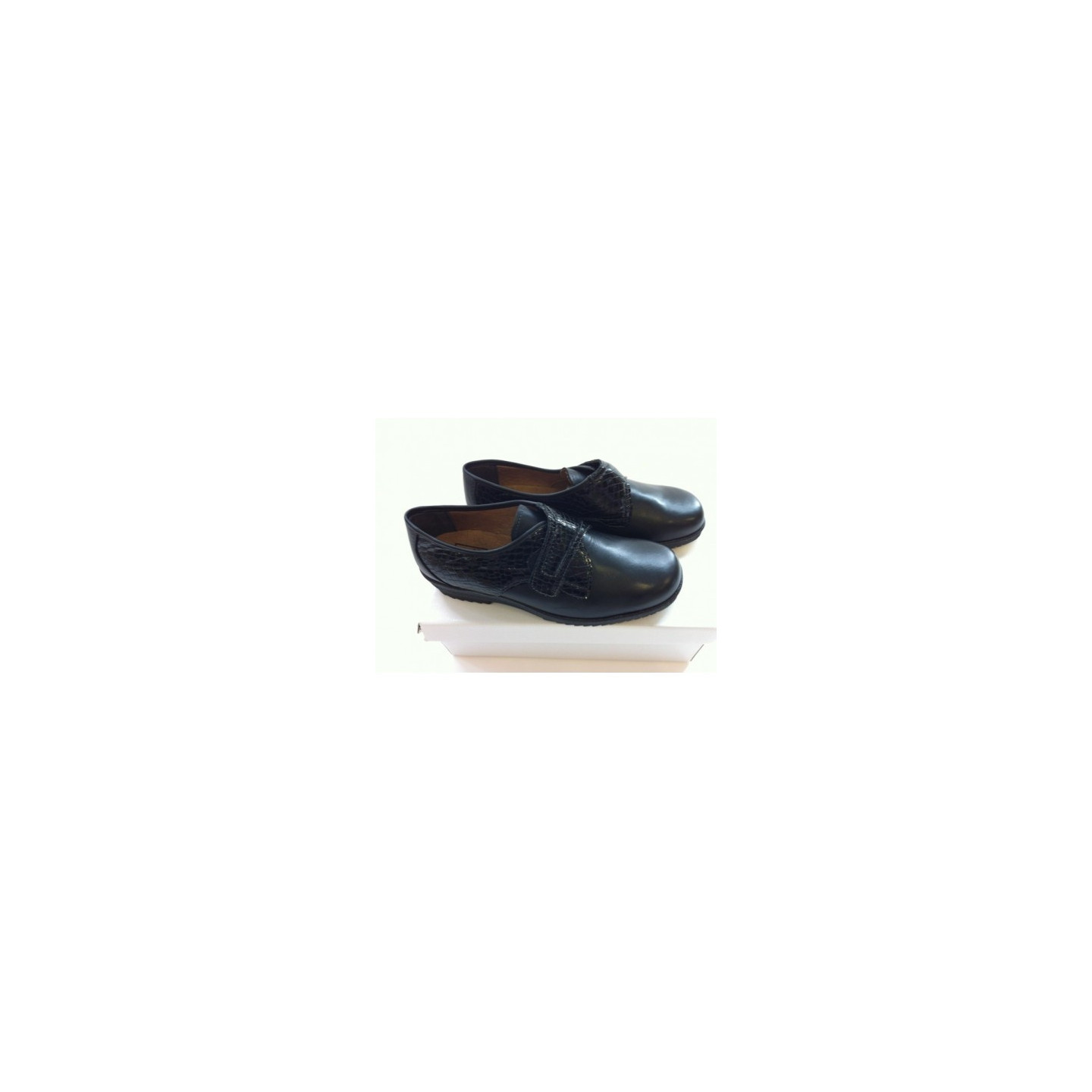Chaussure Ava noir poiture 36