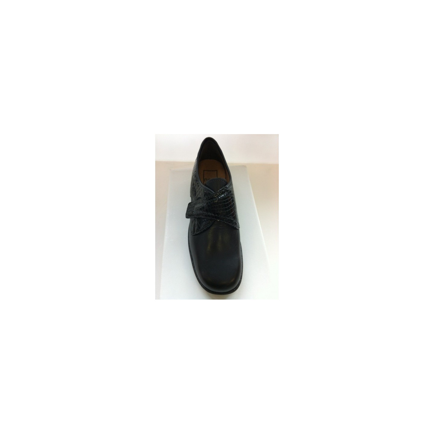 Chaussure Ava noir poiture 36