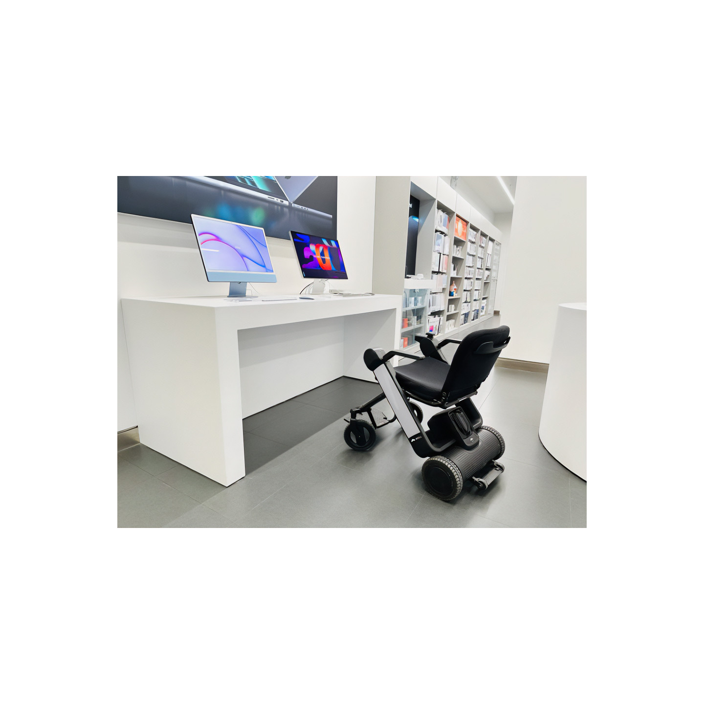 Fauteuil roulant électrique WHIL model F