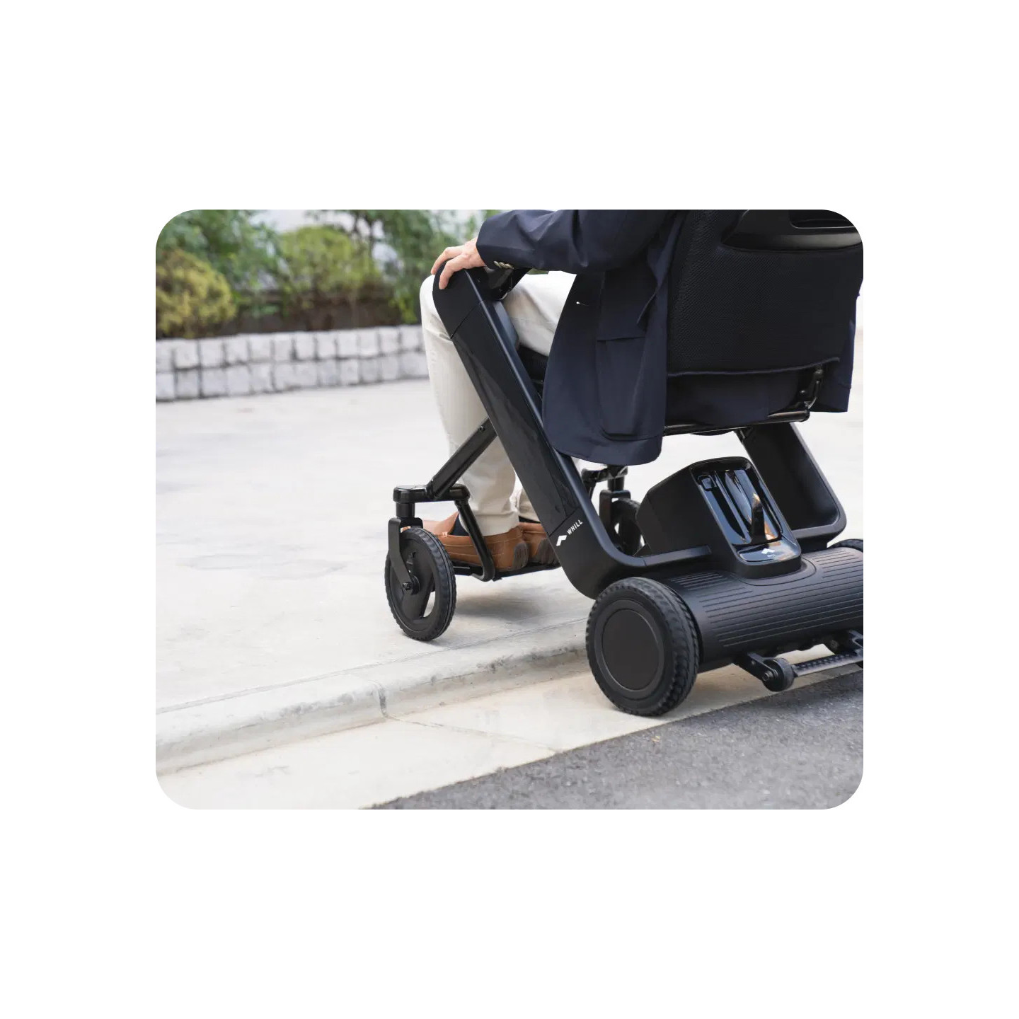 Fauteuil roulant électrique WHIL model F
