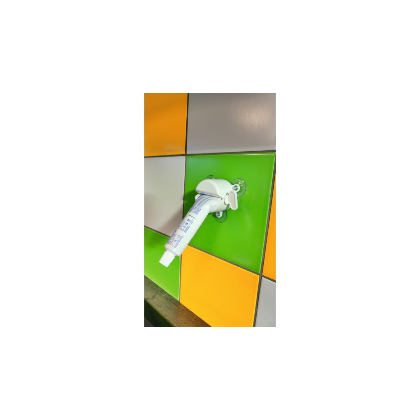 Presse dentifrice