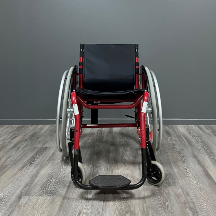 Fauteuil roulant actif DUPONT MEDICAL rouge L.42 P.40