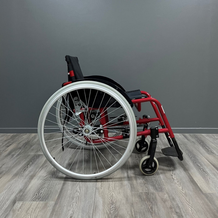 Fauteuil roulant actif DUPONT MEDICAL rouge L.42 P.40