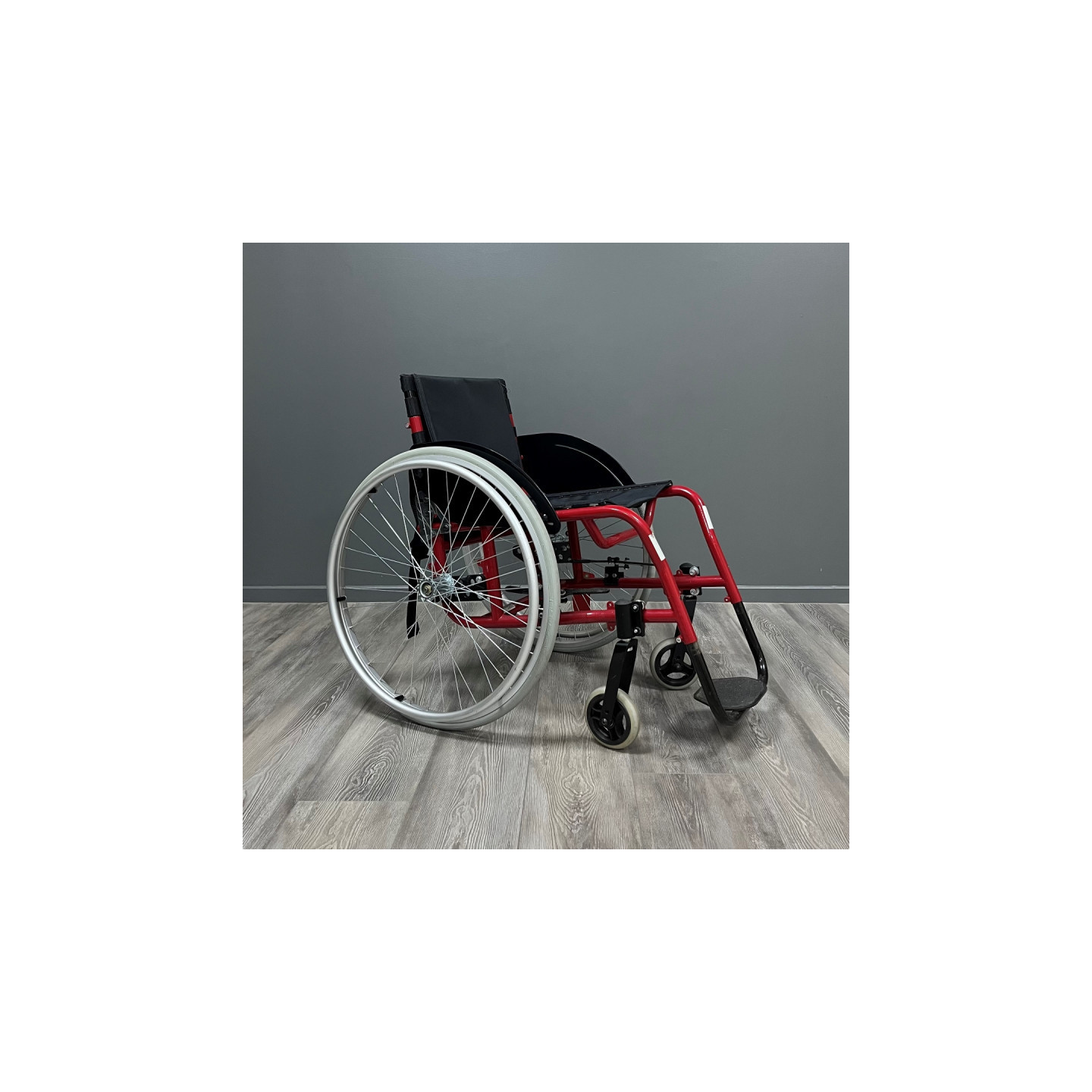 Fauteuil roulant actif DUPONT MEDICAL rouge L.42 P.40